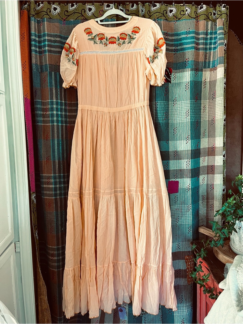 Chasing Unicorns Western Style gown - Picture 5 of 7